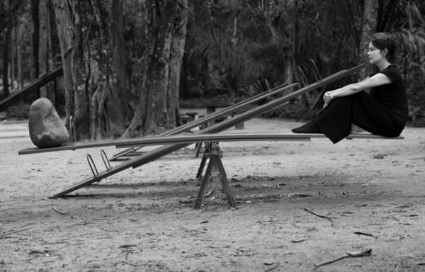 Maria Laet - Sem Título/Untitled (Gangorra), 2011. Impressão a jato de tinta s/ papel algodão (Inkjet print on cotton paper)...