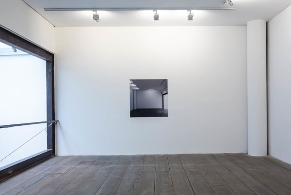 "Correlações entre variáveis Aleatórias: Julio Plaza e Nelson Leirner", 2019 - Galeria Marilia Razuk. Foto (Photo) Claus Lehmann