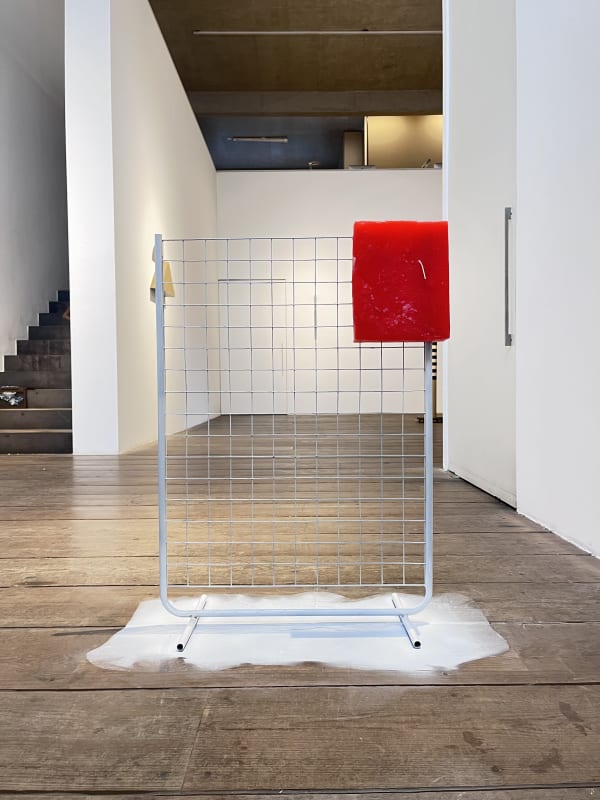 Debora Bolzsoni, Porta-pavio (mirim), 2024