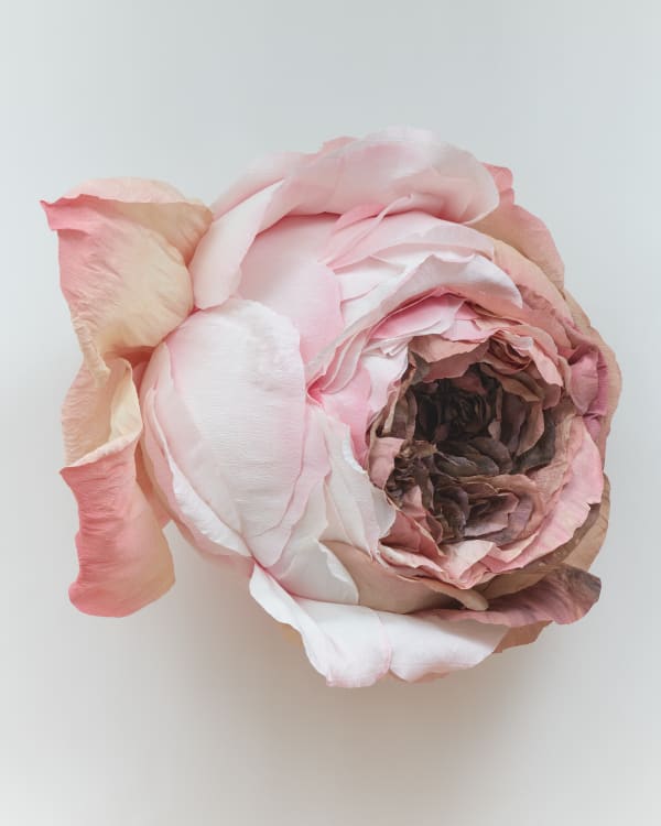 “Excerpt from Still Life with flowers on a marble tabletop” (2023), paper mâché, Italian crepe paper, stain, glue, and cardboard, 29 x 30.5 x 21.5 inches. All images © Shaun Roberts, shared with permission