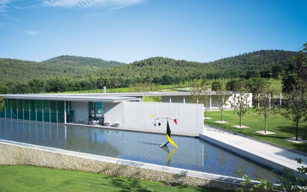 Find Out Where Art World Luminaries Are Traveling This Summer