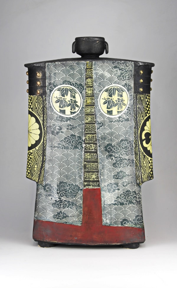 John Bedding, Hideyoshi, ceramic sculpture, 51 x 32 x 15 cm, 2023
