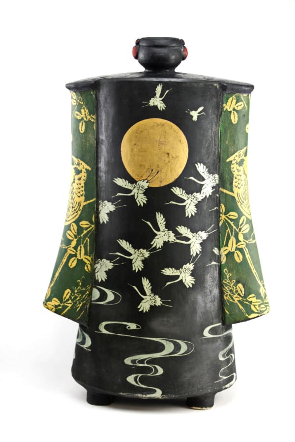 John Bedding, Geisha, Chizu, ceramic, 54 x 38 x 17 cm, 2024