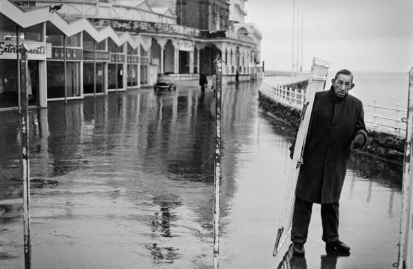 Michael Bennett, Pier Closing Time, Liandudno, Print in Kent
