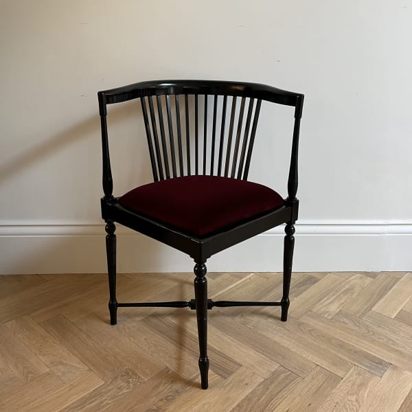 English, A Small Aesthetic Movement Corner Chair, Early 20th Century