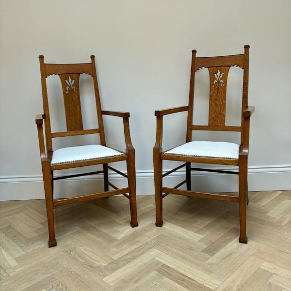 England, A Pair of Arts and Crafts Armchairs, Circa 1930s