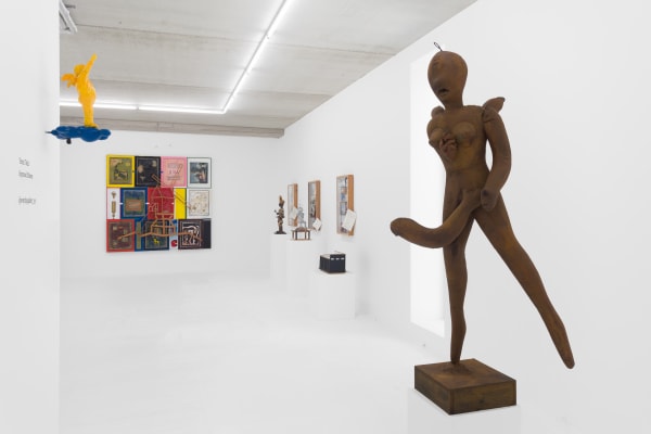 Senza Titulu Solo Exhibition by Raymond Minnen