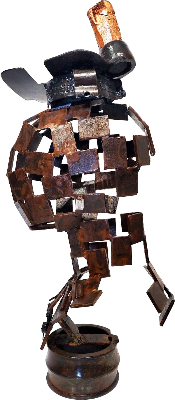 VALERIANO KAPOCO "Prontidão II", 2023 Metal sculpture 62 x 27 x 25