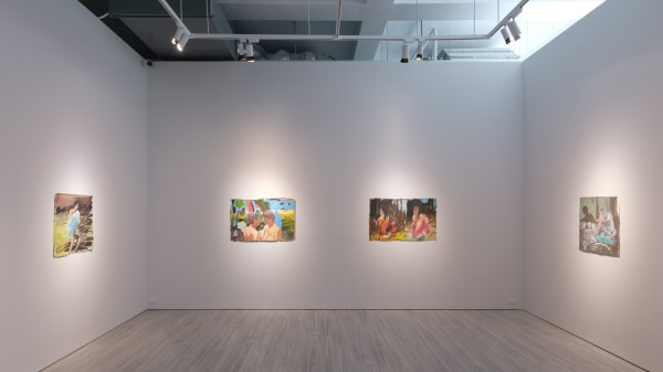 220422160309 Mini Srgb