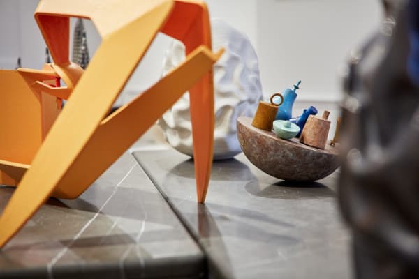 Simon Gaiger - Wielhelm Scream orange metal sculpture Cecilia Moore - Balancing Act II