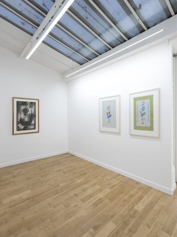Vue de l'exposition "ON PAPER" Crédits photo : Origins Studio