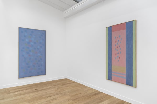 Vue de l'exposition, Un Américain à Paris, ©Nicolas Brasseur
