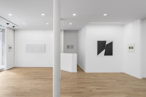 Vue de l'exposition, Courtesy Galerie etc. © Nicolas Brasseur