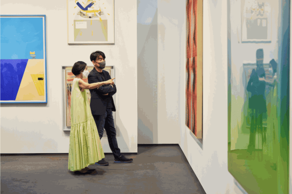 Installation view of Taro Nasu Gallery at Frieze Seoul 2022, photo by photo by Let’s Studio, courtesy of Frieze.