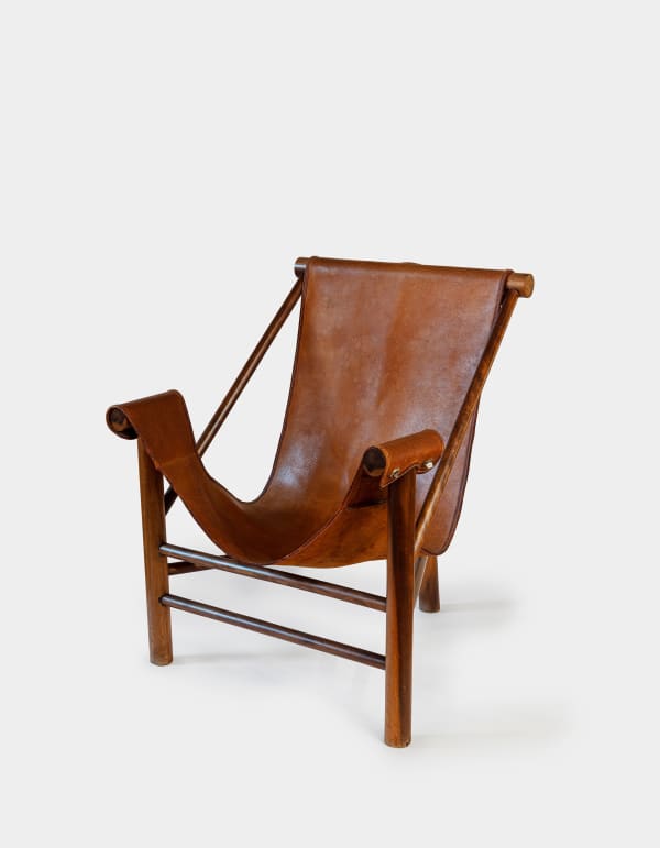 Lina Bo Bardi, Three-legged armchair in Cabreúva [1948], s.d.