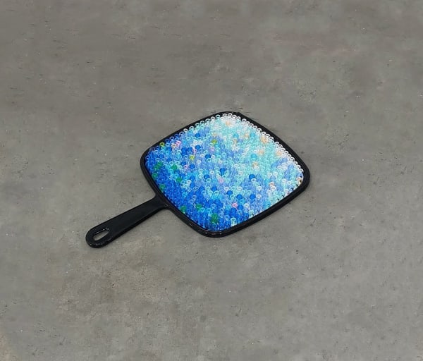 mirror with mounted bobbi beads