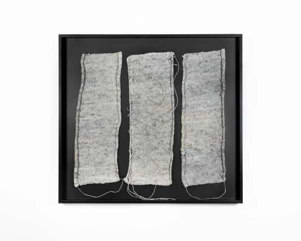 LU-22 F003 / 113X123CM