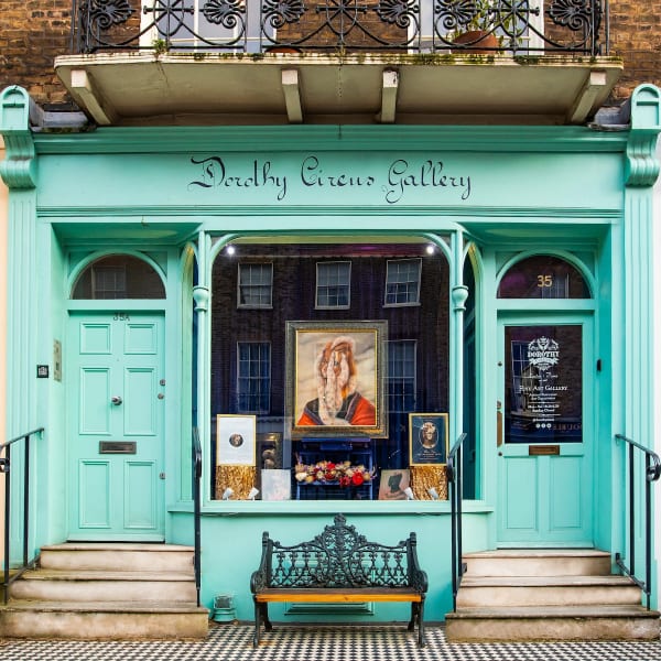 Miss Van Pale Moonlight Muses 2