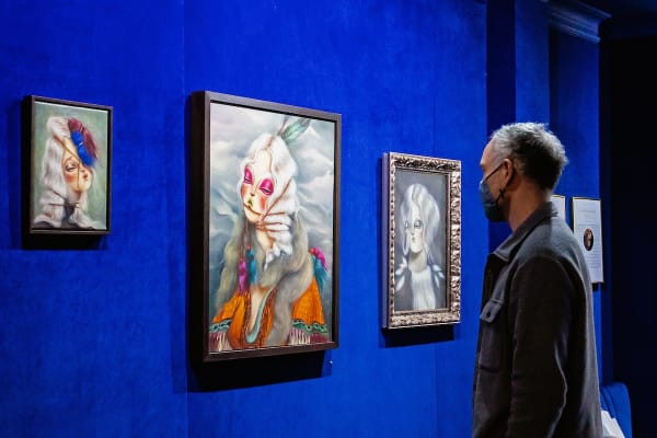 Miss Van Pale Moonlight Muses 49 2