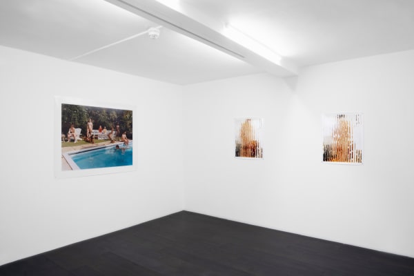 Women act, men appear Yushi Li