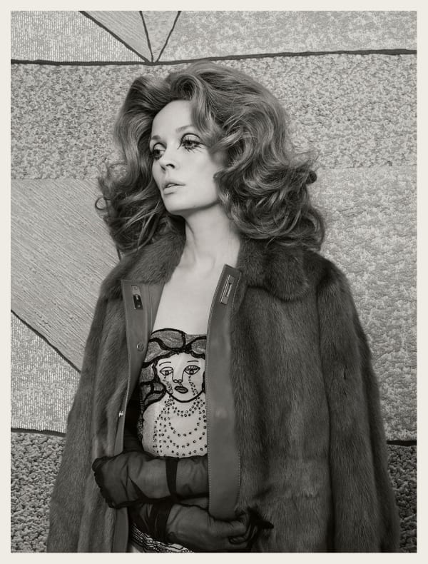 IDEAT Magazine Carte Blanche "Circus Acts" The Magicians Assistant