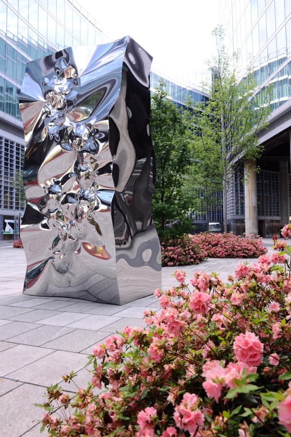 Helidon Xhixha , RIFLESSI DAL CIELO, 2012