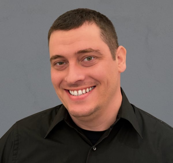 CHRISTIAN BELMONTE Operations Assistant opc@meusegallery.com