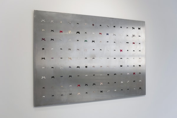 Installation view, Isa Andersson, Vatten finns i skopan bakom dörrn, 2024, Galleri Duerr. Photo: Giulia Cairone.