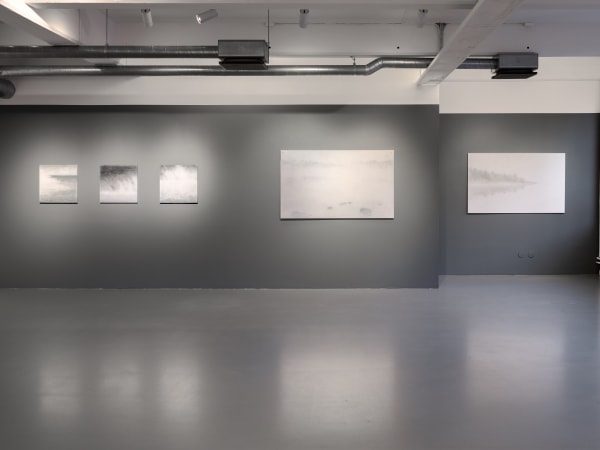 Installation view, Tina Eskilsson, Dripping Point, 2024, Galleri Duerr. Photo: Jean-Baptiste Béranger.