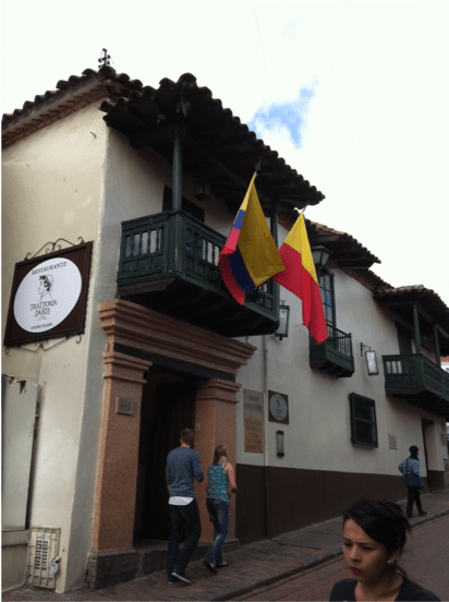 4 Estruendo Facahada Balco U N