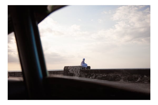 Sarah Dinnick Intimate Distance