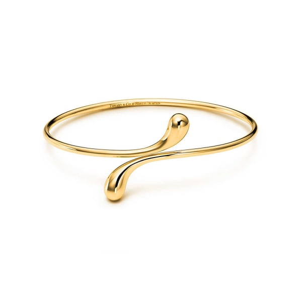 Tiffany 18K Gold Elongated Tear Drop Bangle Bracelet by Peretti