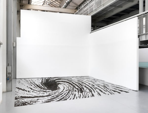 Igor Eskinja Surface 135