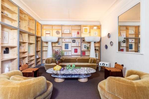 salon-general-view-by-g.-connole-web.jpg