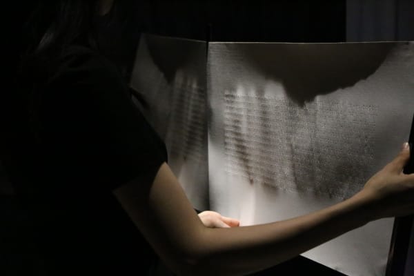 Love Letter No.5，Jasphy Zheng, Mixed media installation｜170 x 100 x 40 cm｜2021, photo by Xueying YU. Courtesy of the artist and Hua International, Beijing