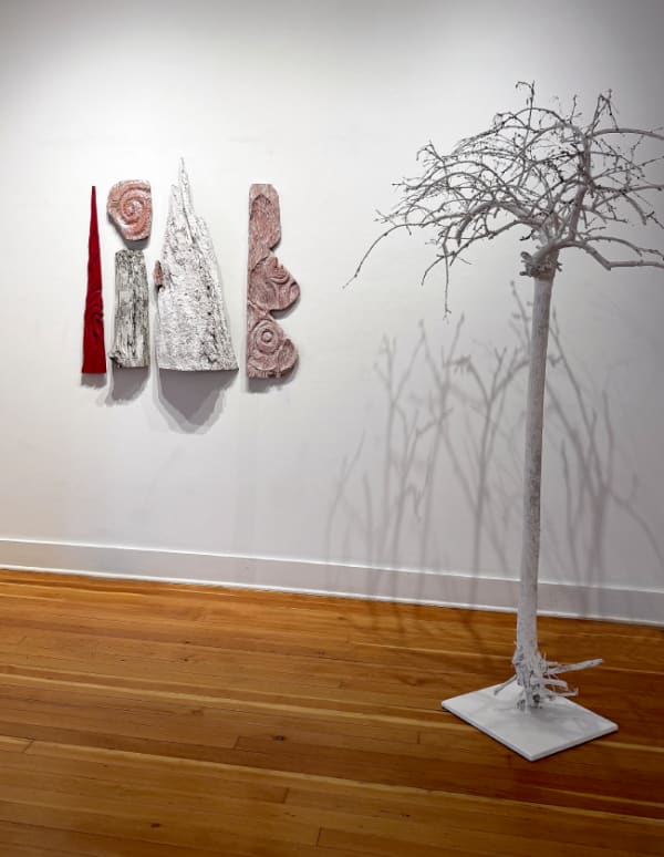 Nancy Azara Installation Kleinert James 2025 01 Sf