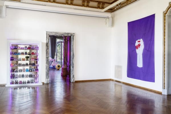 Sylvie Fleury Chaussures Italiennes 2019 Istituto Svizzero 3