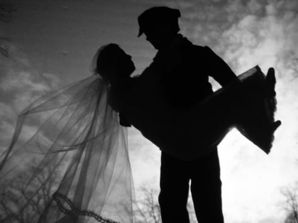 Karen Yasinsky La Nuit, 2007 Stop-motion video installation, shot on 16 mm film With handmade box and unique drawing, 8 by 10 inches 6 minutes loop Edition of 3