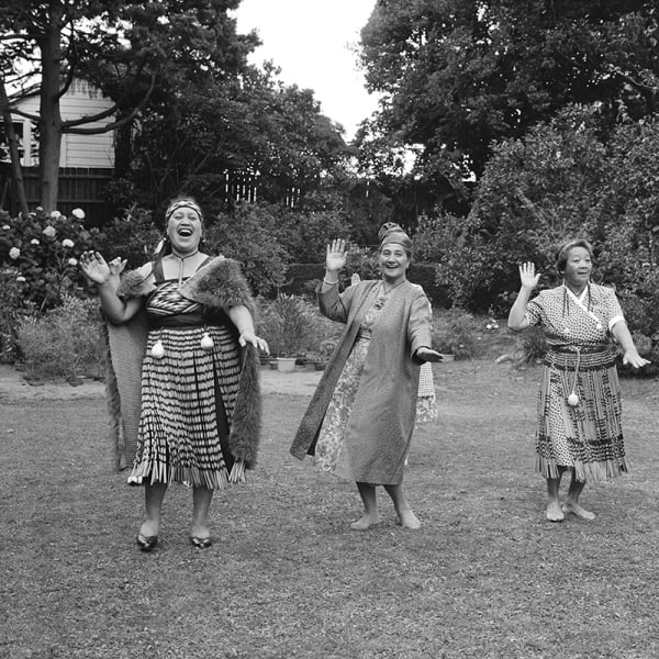 61 Mwwlgardenparty Wellington 1962 Awm0133 04 Web