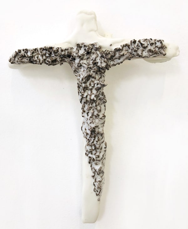 4 230X190 1500 Richardlewer Crucifix