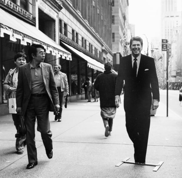 Ans Westra New York City, 1987 Framed silver gelatin print 246 x 255 mm ______