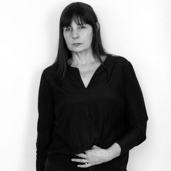 porträttbild Maria Hurtig, svartvit