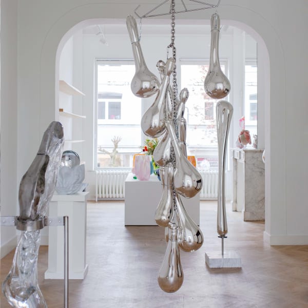 åsa jungenlius utställning med hängande spegelglas