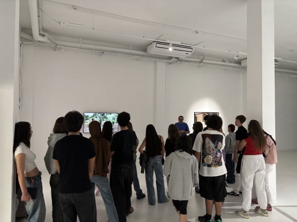 Visit with Institut Poeta Maragall students