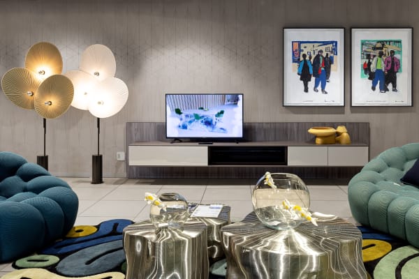 Cbg X Roche Bobois 29