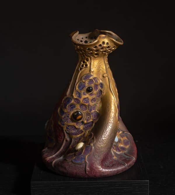 Amphora, Gres Bijou Twist Vase, 1904-1906
