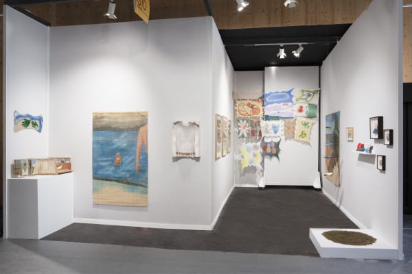 Vue du stand, Art Paris 2023 - Trio Show Park Chae Biole, Park Dalle et Élie Bouisson