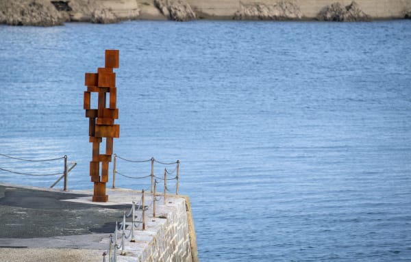 Antony Gormley, LOOK II