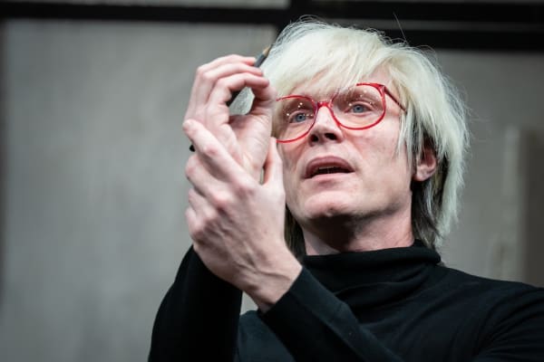 Paul Bettany in The Collaboration (c) Marc Brenner