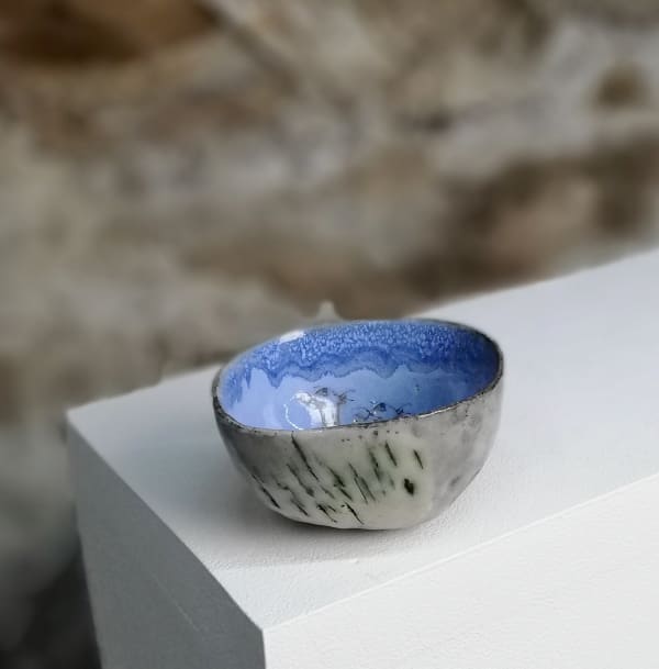 Fiona Thompson, Tiny Bowl